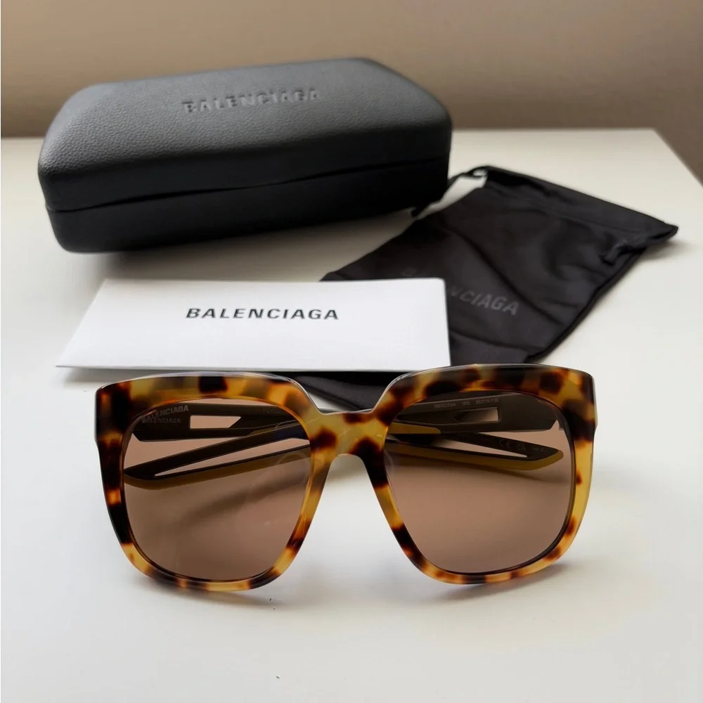 Balenciaga 55 mm square sunglasses, brand new